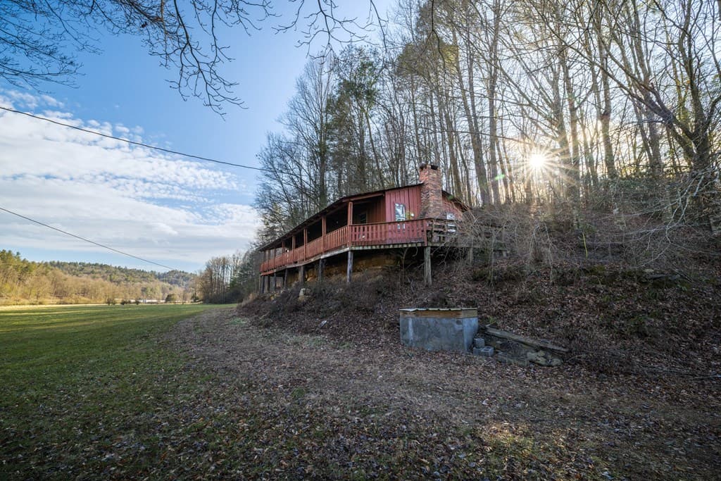 3771 Gates Chapel Road, Ellijay GA 30540 - Photo