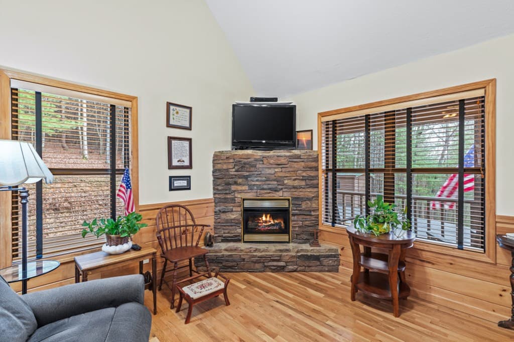39 Lillian Way, Blairsville GA 30512 - Photo