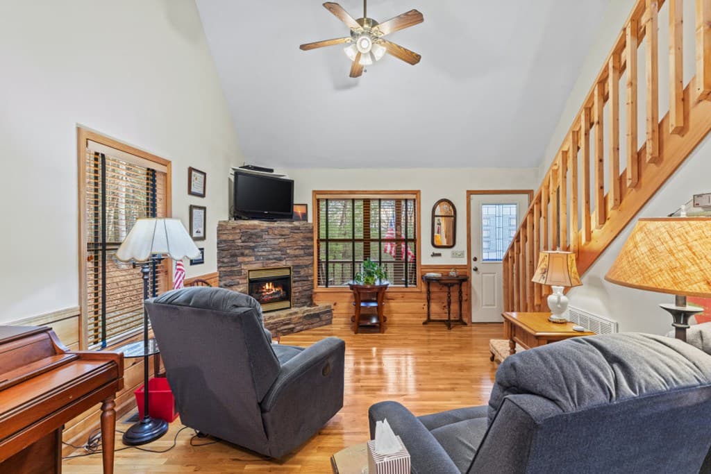 39 Lillian Way, Blairsville GA 30512 - Photo
