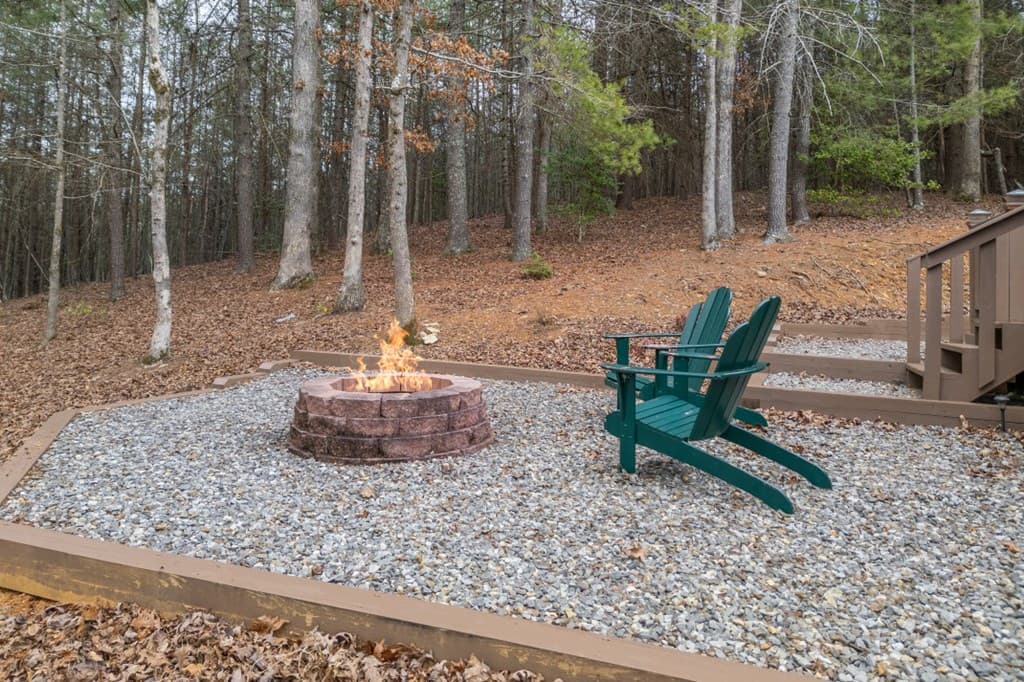 39 Lillian Way, Blairsville GA 30512 - Photo