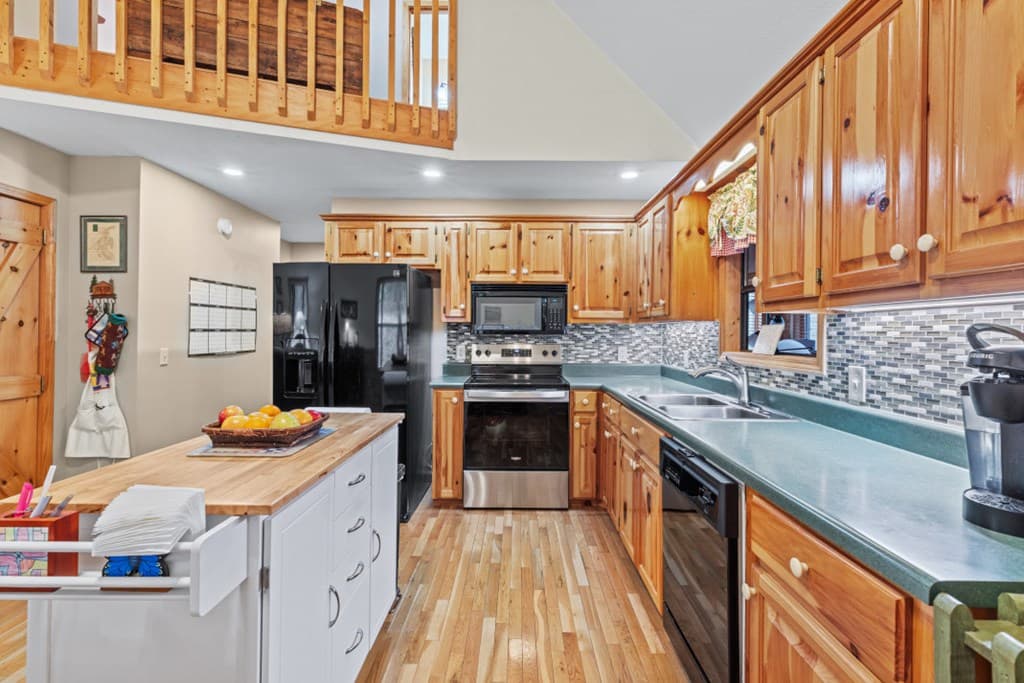 39 Lillian Way, Blairsville GA 30512 - Photo