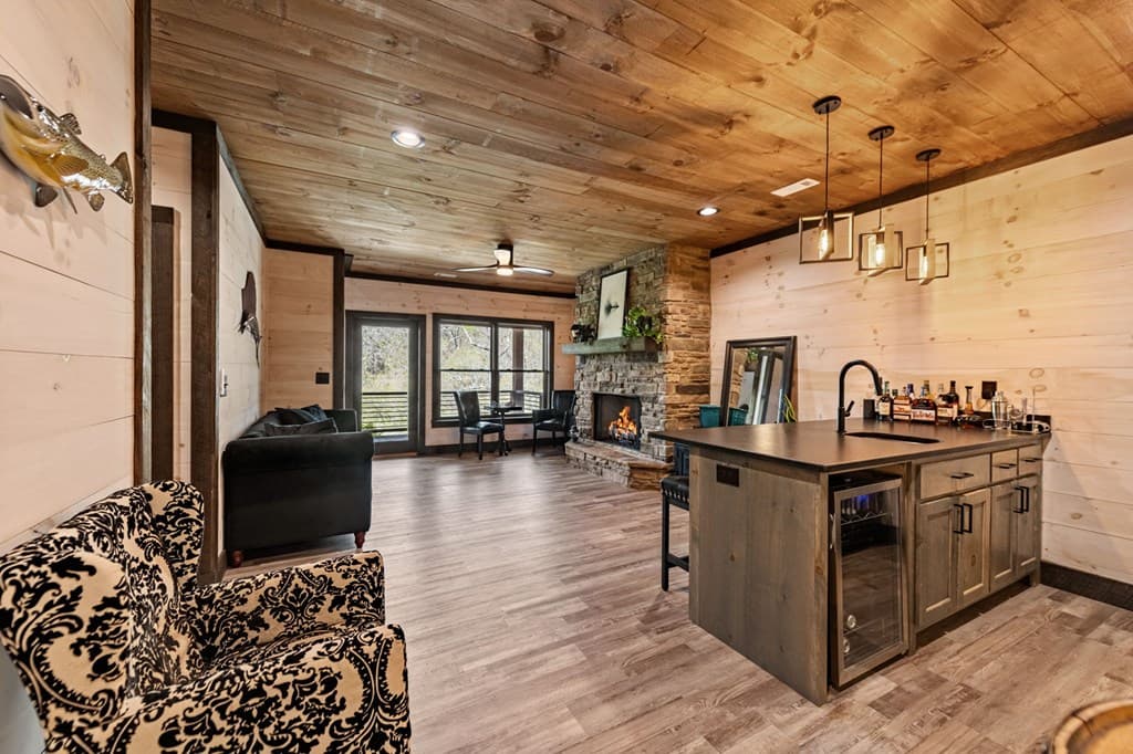 529 Hidden Valley Drive, Morganton GA 30560 - Photo