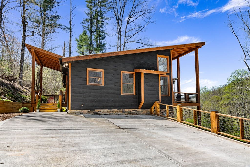529 Hidden Valley Drive, Morganton GA 30560 - Photo