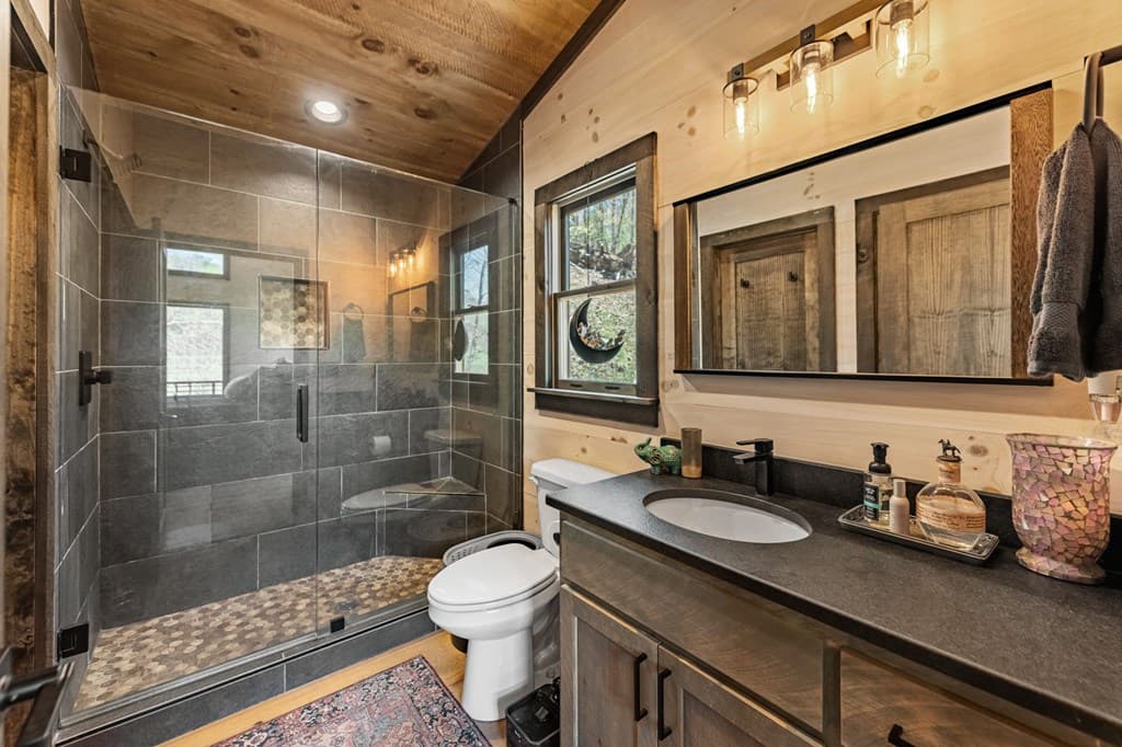 529 Hidden Valley Drive, Morganton GA 30560 - Photo