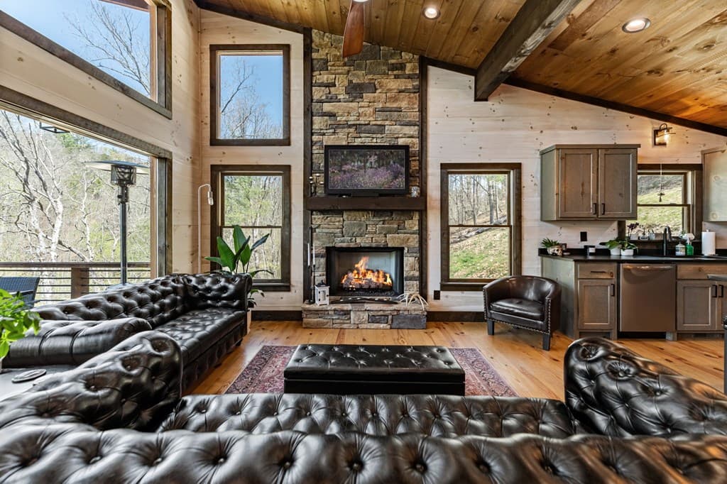 529 Hidden Valley Drive, Morganton GA 30560 - Photo