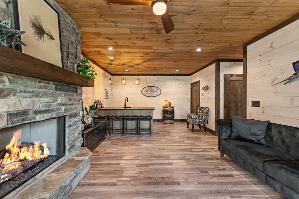 529 Hidden Valley Drive, Morganton GA 30560 - Photo