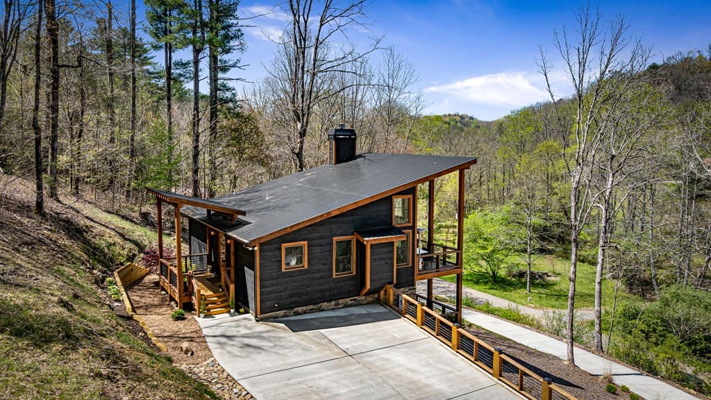 529 Hidden Valley Drive, Morganton GA 30560 - Photo