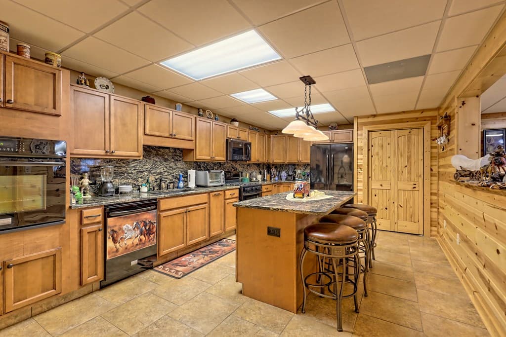 380 Patricks Drive, Blairsville GA 30512 - Photo