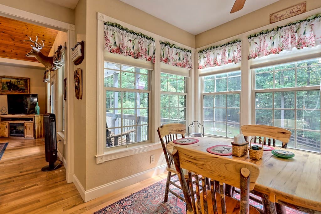 380 Patricks Drive, Blairsville GA 30512 - Photo