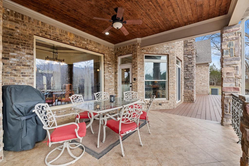 456 E Valley Road, Rydal GA 30171 - Photo
