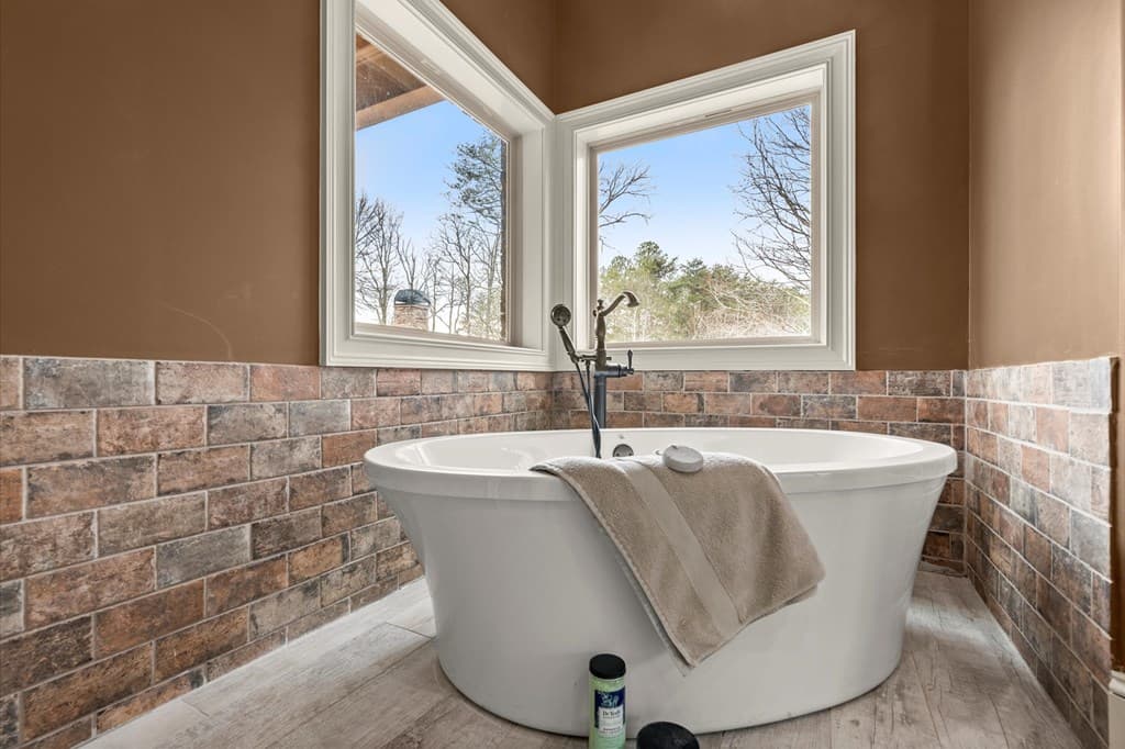 456 E Valley Road, Rydal GA 30171 - Photo