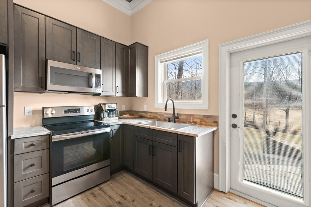 456 E Valley Road, Rydal GA 30171 - Photo