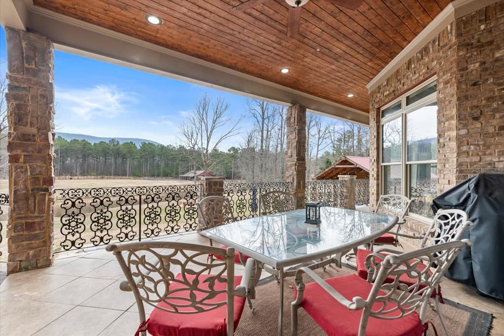 456 E Valley Road, Rydal GA 30171 - Photo