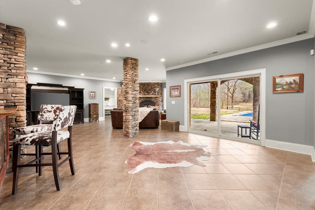 456 E Valley Road, Rydal GA 30171 - Photo