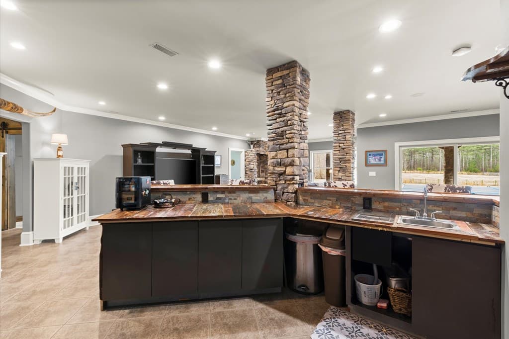 456 E Valley Road, Rydal GA 30171 - Photo