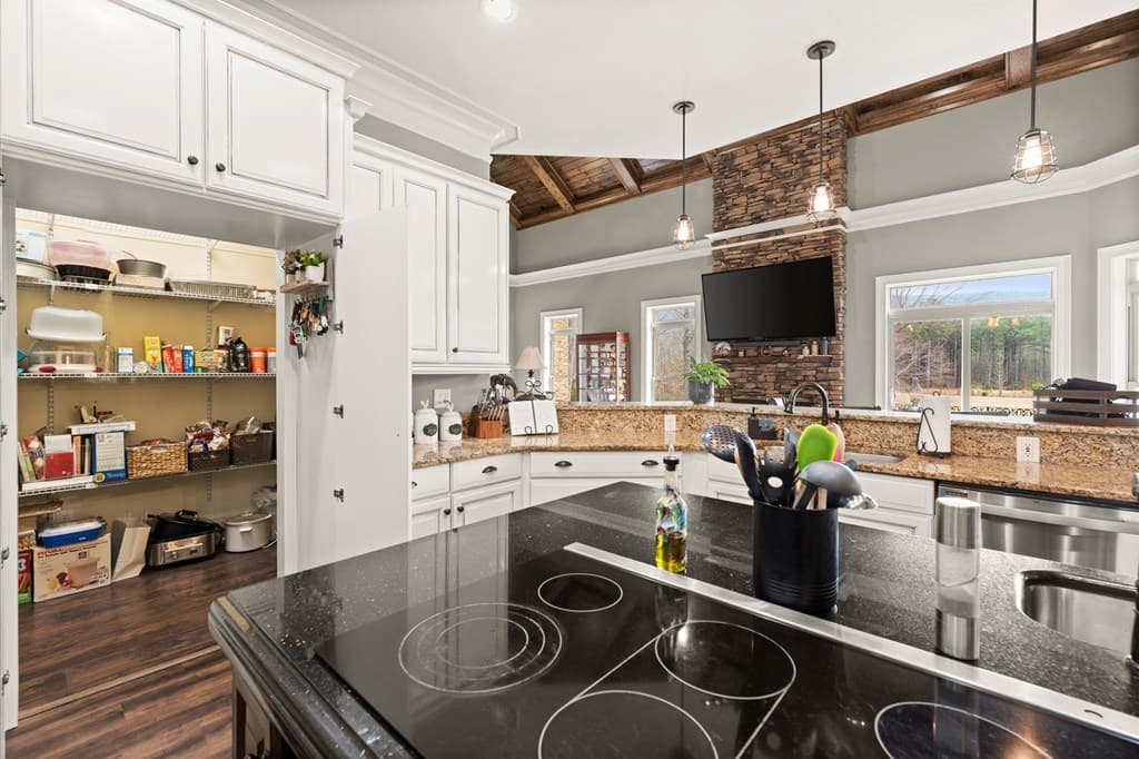 456 E Valley Road, Rydal GA 30171 - Photo