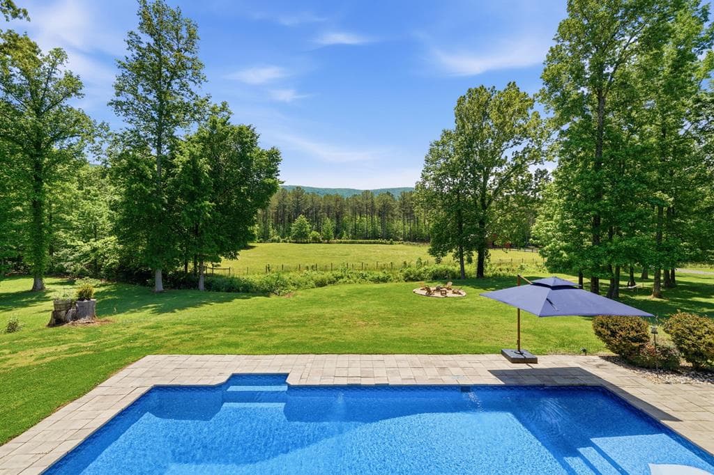 456 E Valley Road, Rydal GA 30171 - Photo