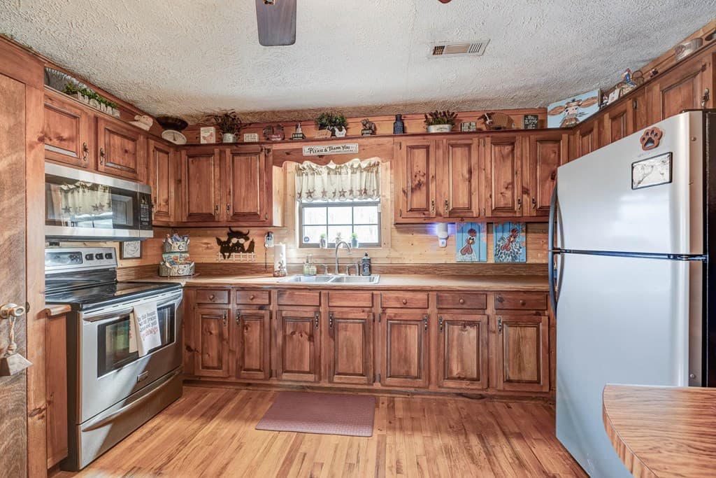 256 Bootlegger Road, Morganton GA 30560 - Photo