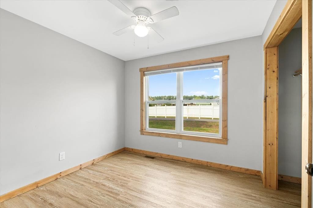 4 W 5th Avenue, Chatsworth GA 30705 - Photo