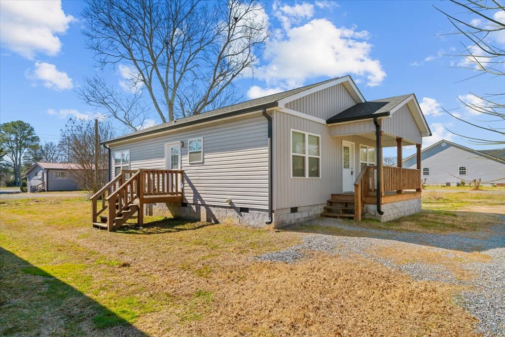 4 W 5th Avenue, Chatsworth GA 30705 - Photo