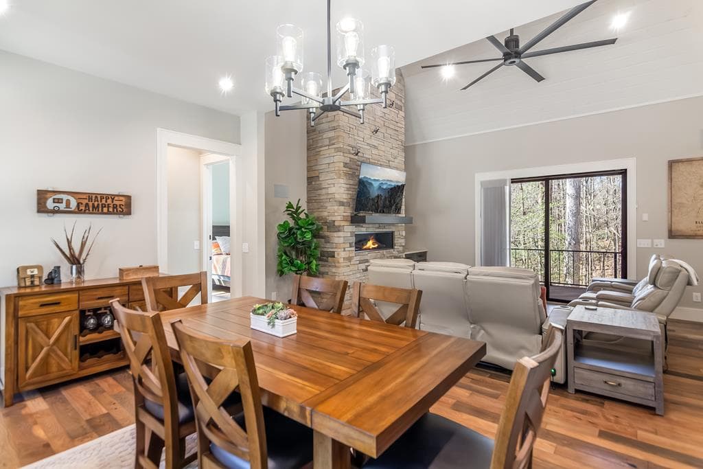 291 Aspen Avenue, Ellijay GA 30536 - Photo