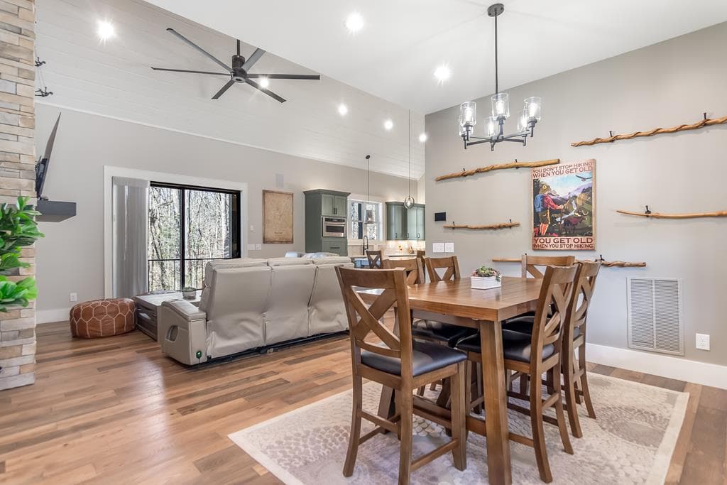 291 Aspen Avenue, Ellijay GA 30536 - Photo