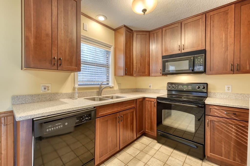 1160 Hidden Lake Road, Blairsville GA 30512 - Photo