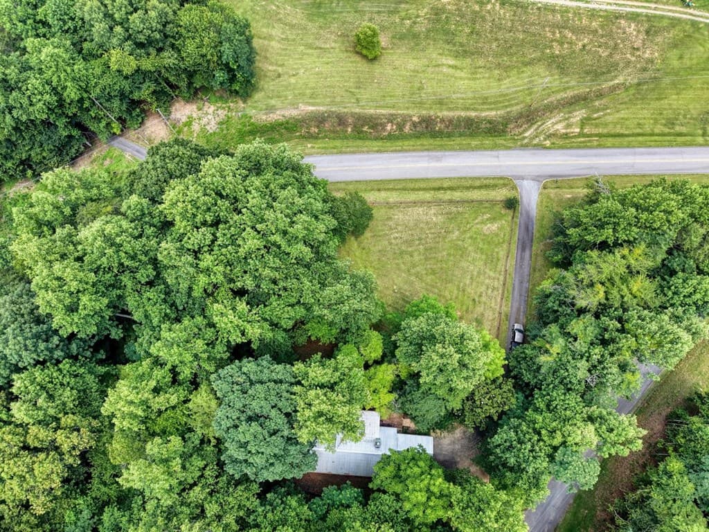 1160 Hidden Lake Road, Blairsville GA 30512 - Photo