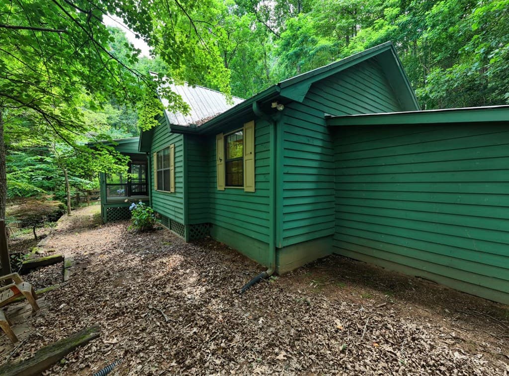 1160 Hidden Lake Road, Blairsville GA 30512 - Photo