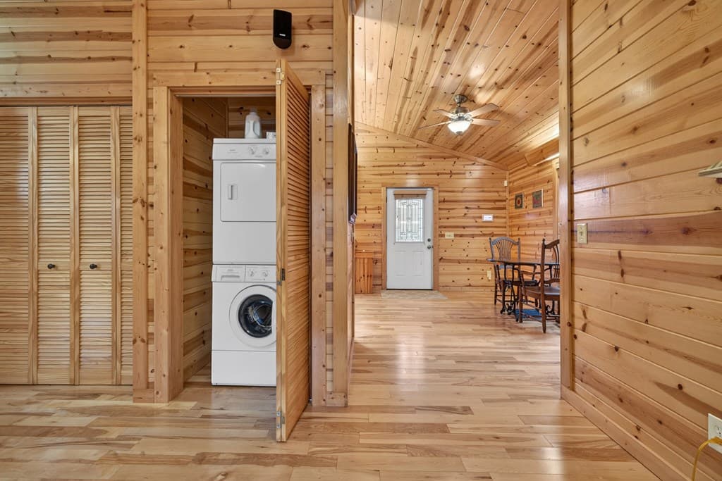 317 Collins Creek Road, Hiawassee GA 30546 - Photo