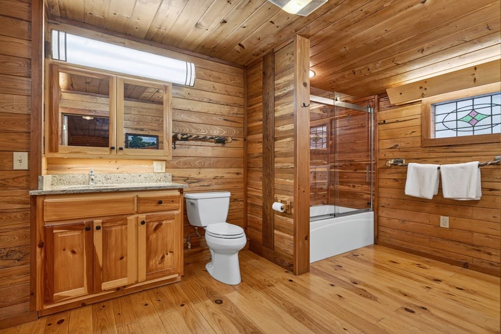 317 Collins Creek Road, Hiawassee GA 30546 - Photo