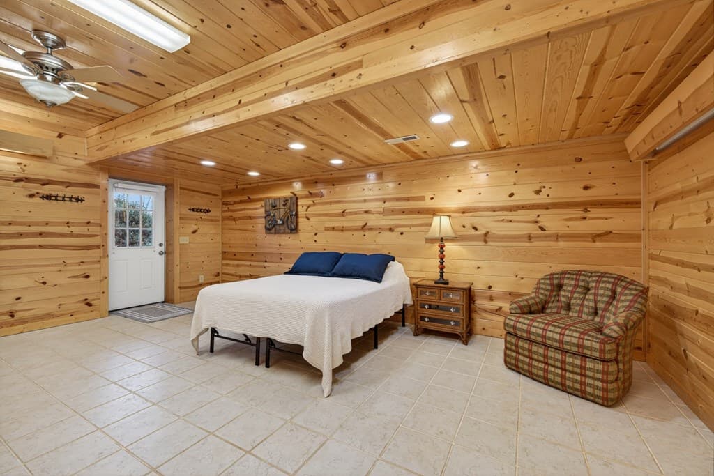 317 Collins Creek Road, Hiawassee GA 30546 - Photo