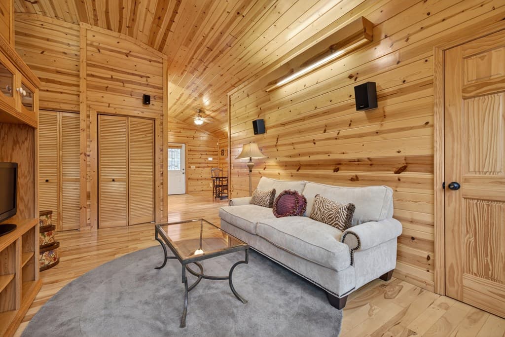 317 Collins Creek Road, Hiawassee GA 30546 - Photo