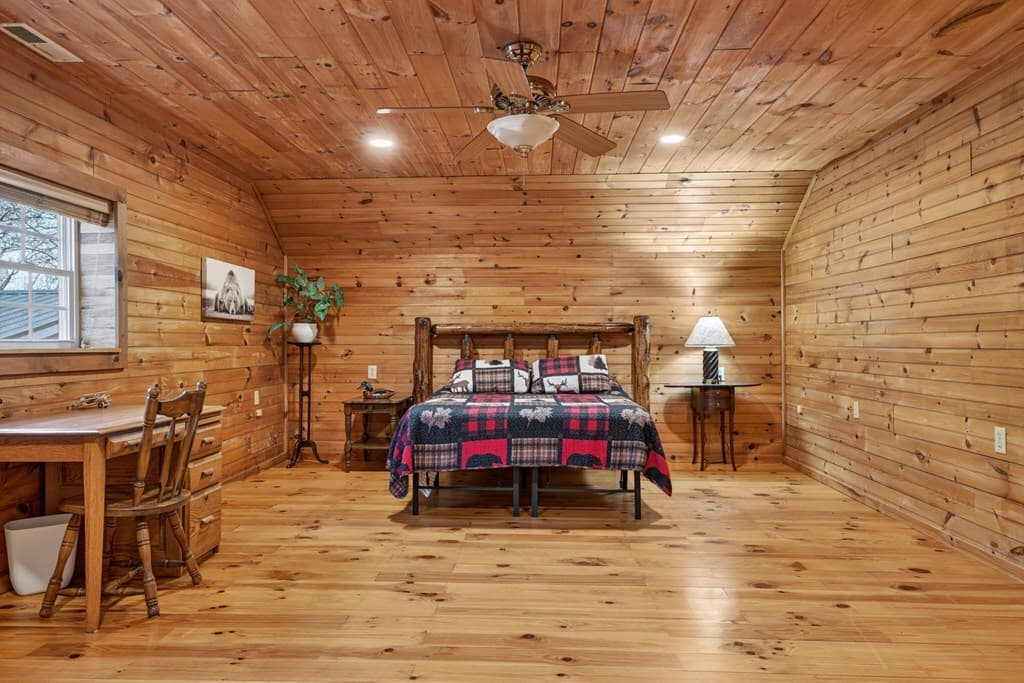 317 Collins Creek Road, Hiawassee GA 30546 - Photo