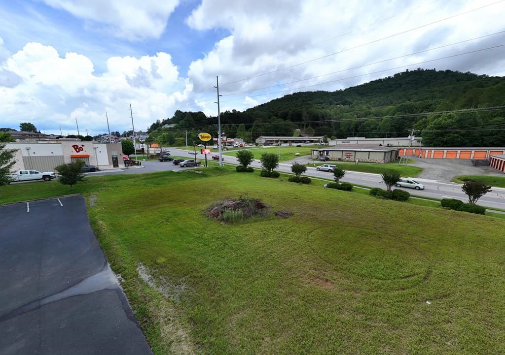 TR 3 Four Seasons Village, Hiawassee GA 30546 - Photo