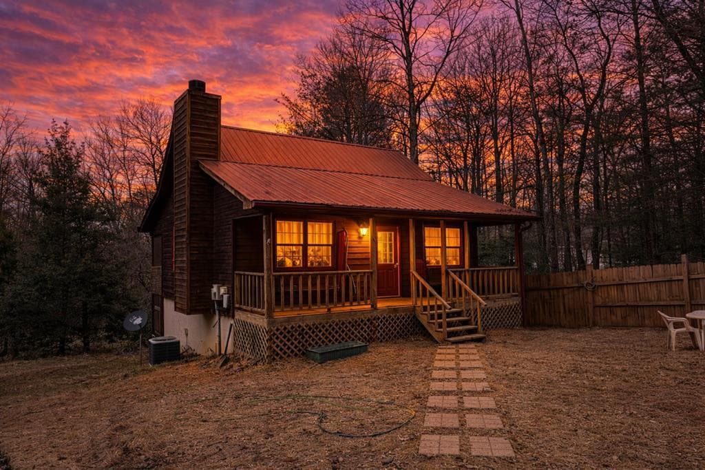 8 Virginia Lane, Blairsville GA 30512 - Primary photo
