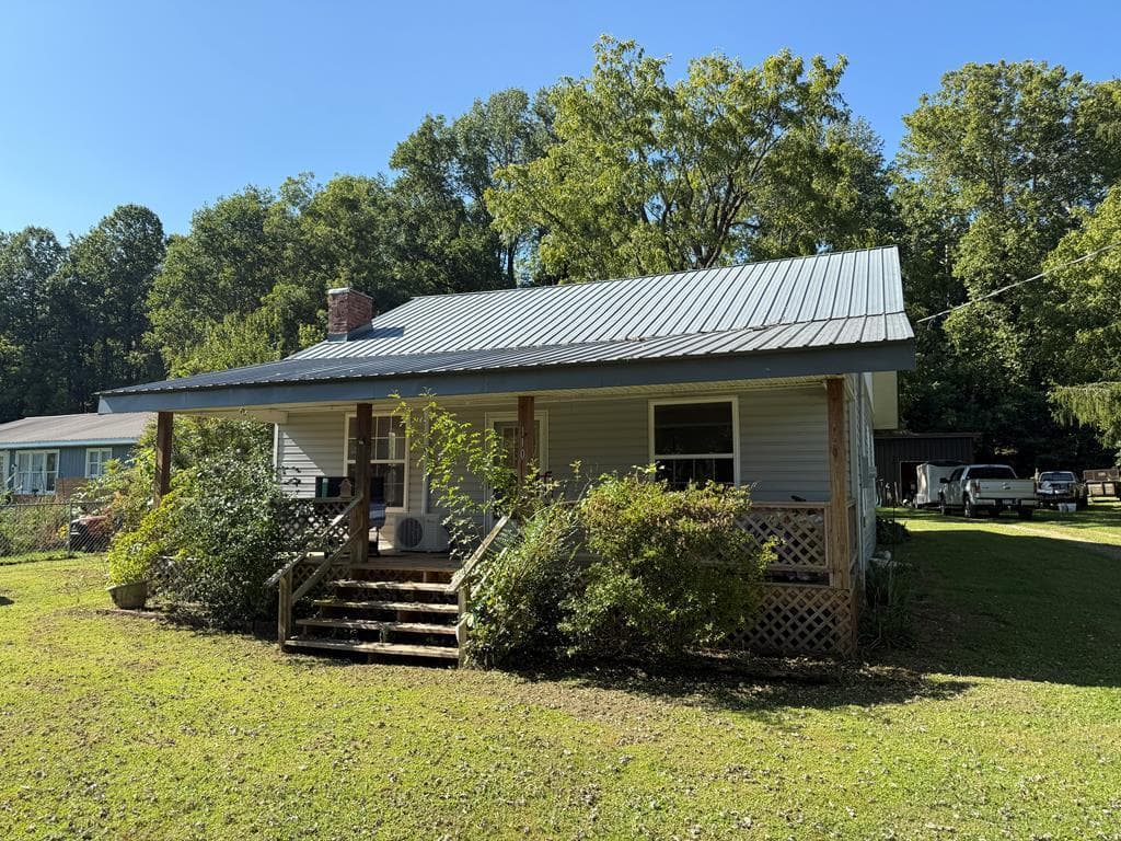110 Fisher Street, Andrews NC 28901 - Photo