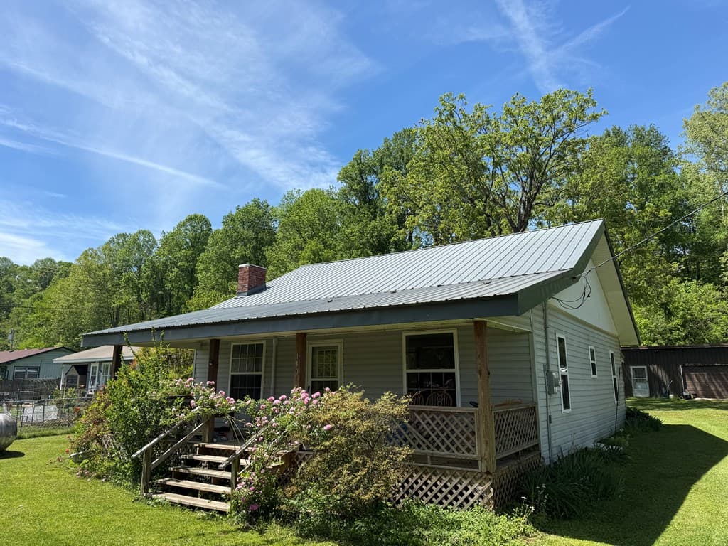 110 Fisher Street, Andrews NC 28901 - Photo