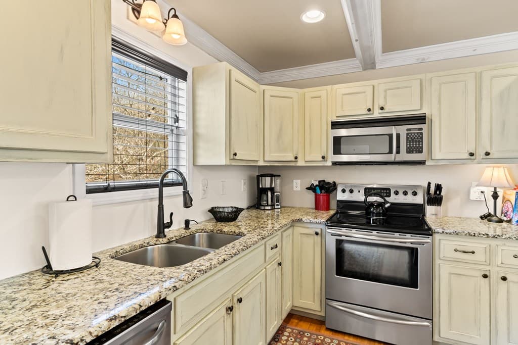 35 High Point Trail, Blue Ridge GA 30513 - Photo
