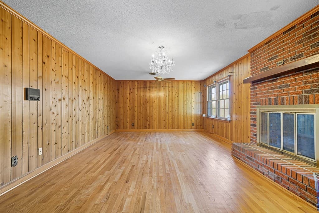 195 River Street, Ellijay GA 30540 - Photo
