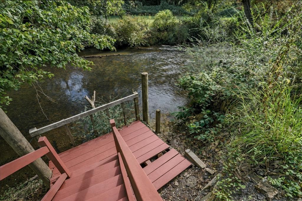 195 River Street, Ellijay GA 30540 - Photo