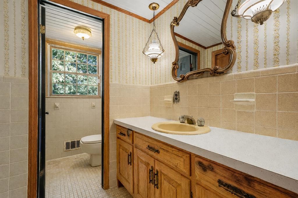 195 River Street, Ellijay GA 30540 - Photo