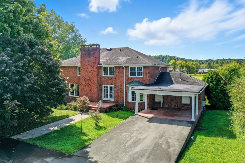 195 River Street, Ellijay GA 30540 - Photo
