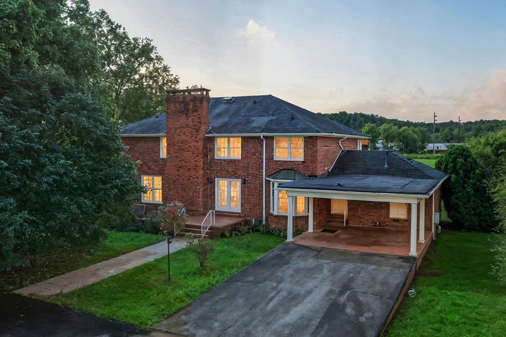 195 River Street, Ellijay GA 30540 - Photo