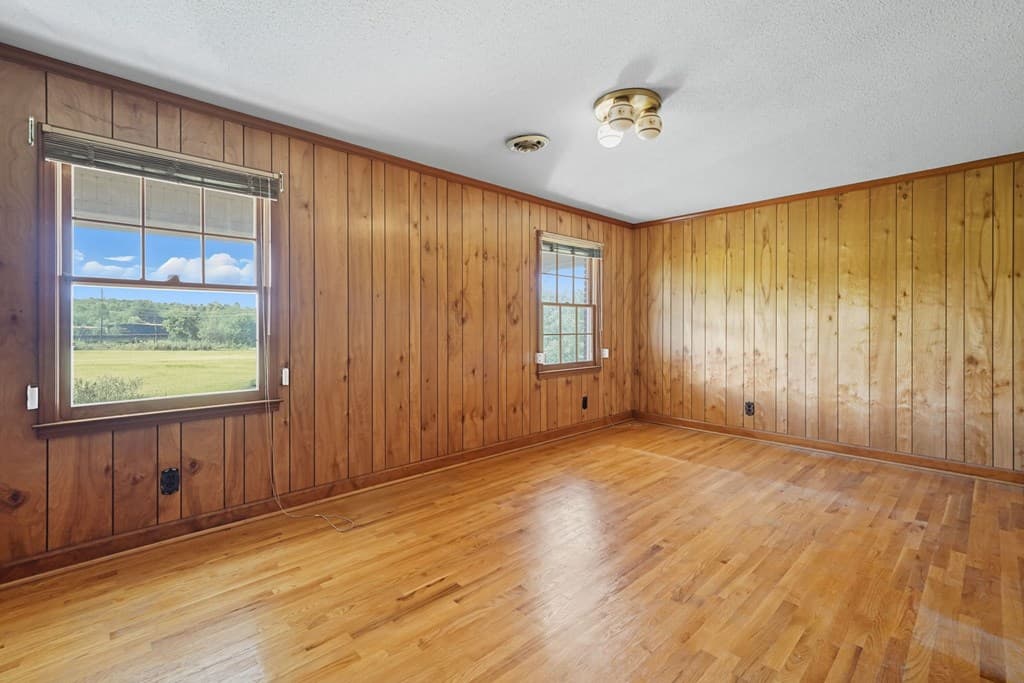 195 River Street, Ellijay GA 30540 - Photo