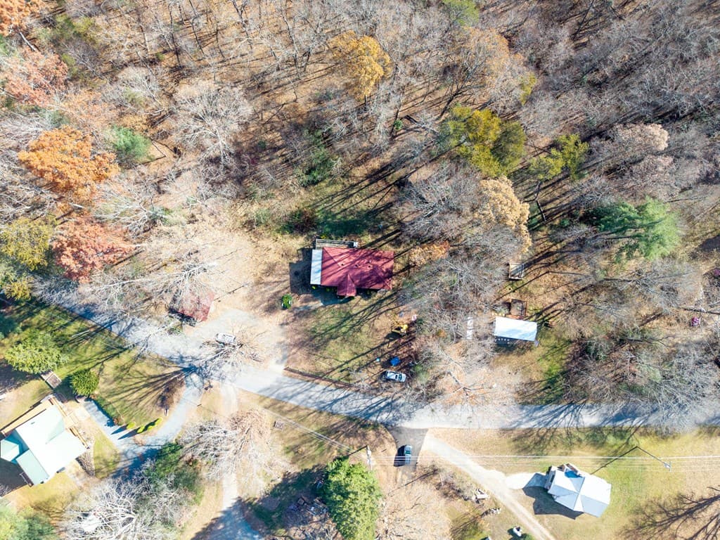 2906 Douthit Road, Mineral Bluff GA 30559 - Photo