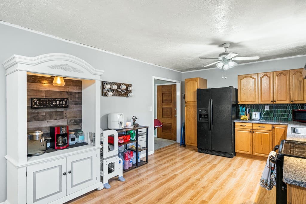 2906 Douthit Road, Mineral Bluff GA 30559 - Photo