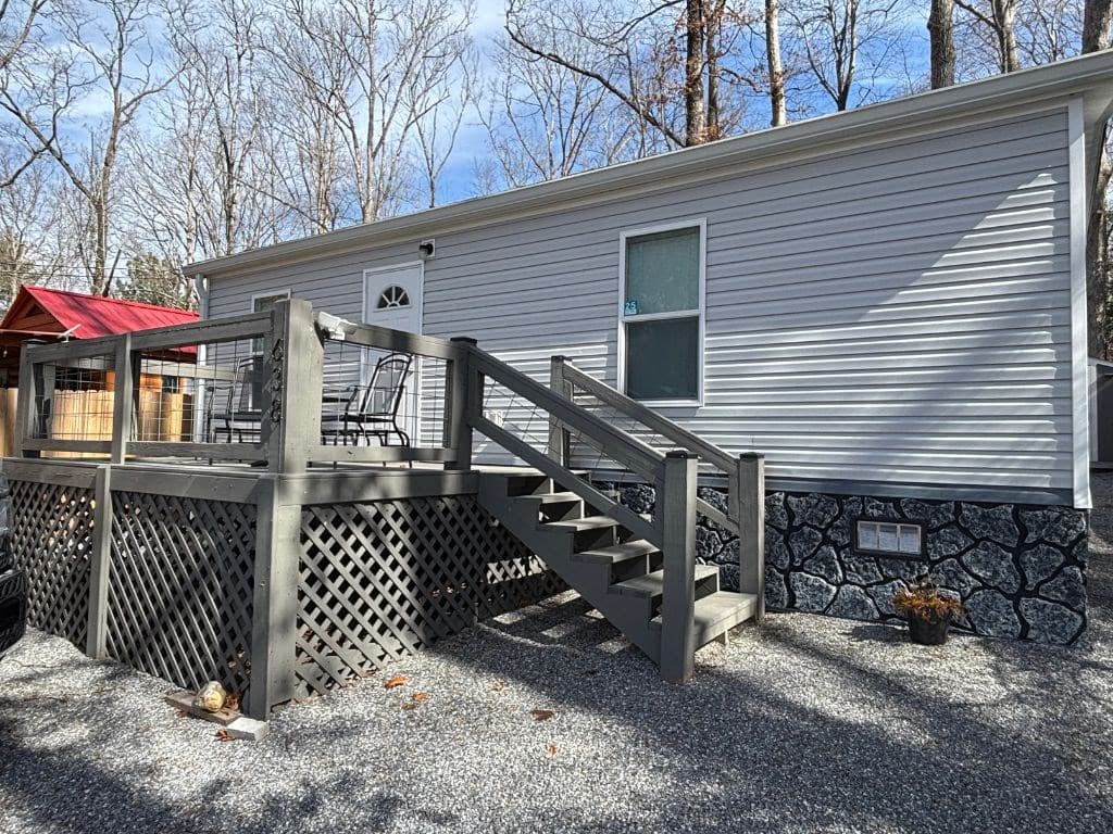 638 Ruby Lake Drive, Hiawassee GA 30546 - Photo