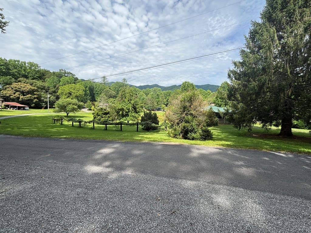 638 Ruby Lake Drive, Hiawassee GA 30546 - Photo