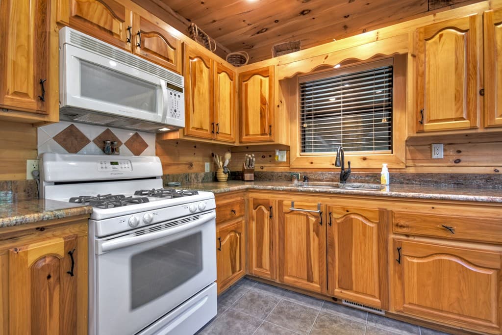 47 Blue Sky Drive, Blue Ridge GA 30513 - Photo